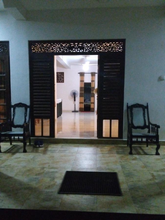 Sinhagiri Hotel & Restaurant 坦加拉 外观 照片